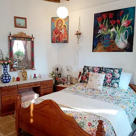 Vendégház Traditional House In