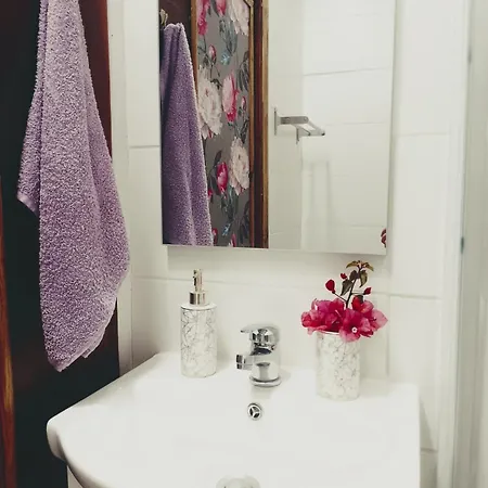 Traditional House In 3*